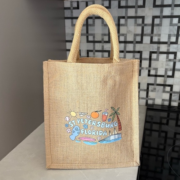 St. Petersburg, Florida Tote Bags | Handmade Wedding Welcome Bags / Favor Bags - Picture 3 of 9